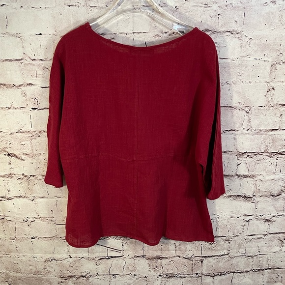 Women's NWT Oneine New Elegance Burgundy Top Size M - Picture 9 of 9